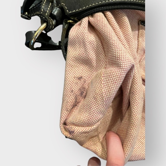 Authentic Dooney & Bourke Black DB Monogram Shoulder Bag w Duck Charm Vintage - Picture 15 of 16